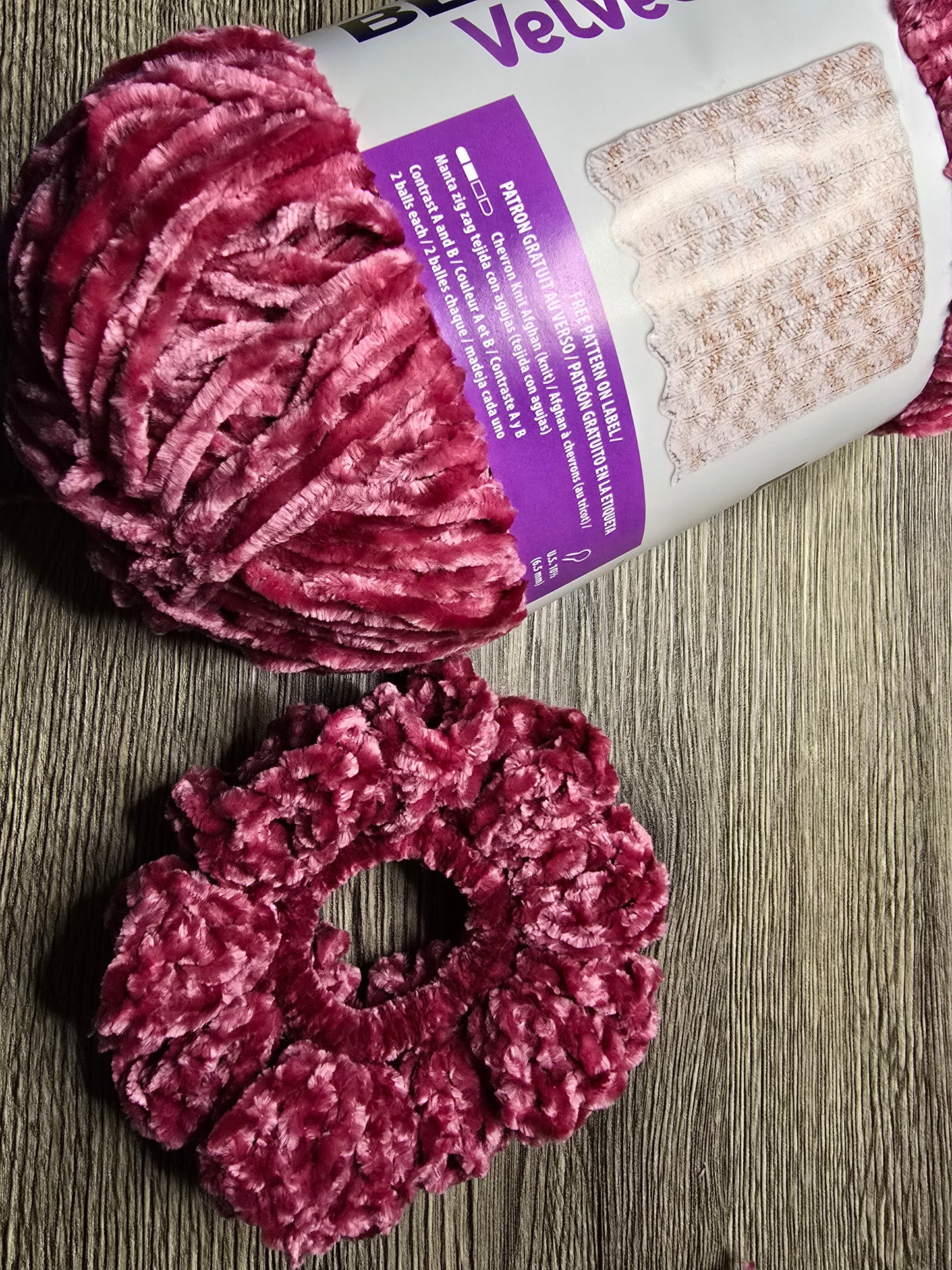 Pomegranate Scrunchie
