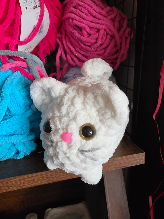 Loaf Cat plushie- White